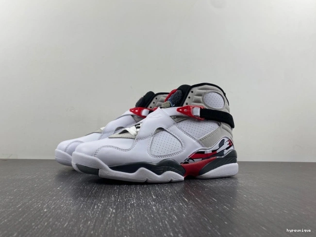 HYPE (2013) Bugs 305381-103 Bunny 8 Jordan Retro Air 0704